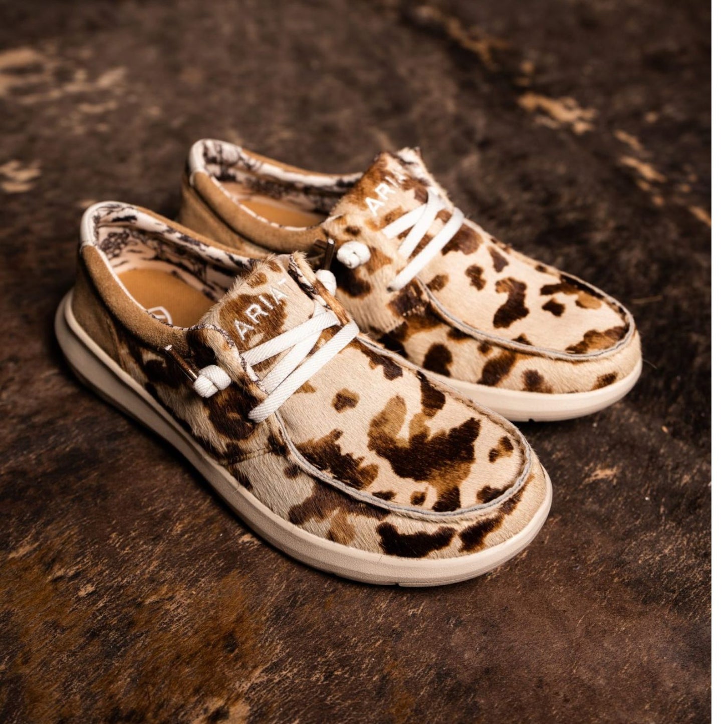 Ariat Women's Hilo Tan and White Brindle Hair On - Dark Tan Suede