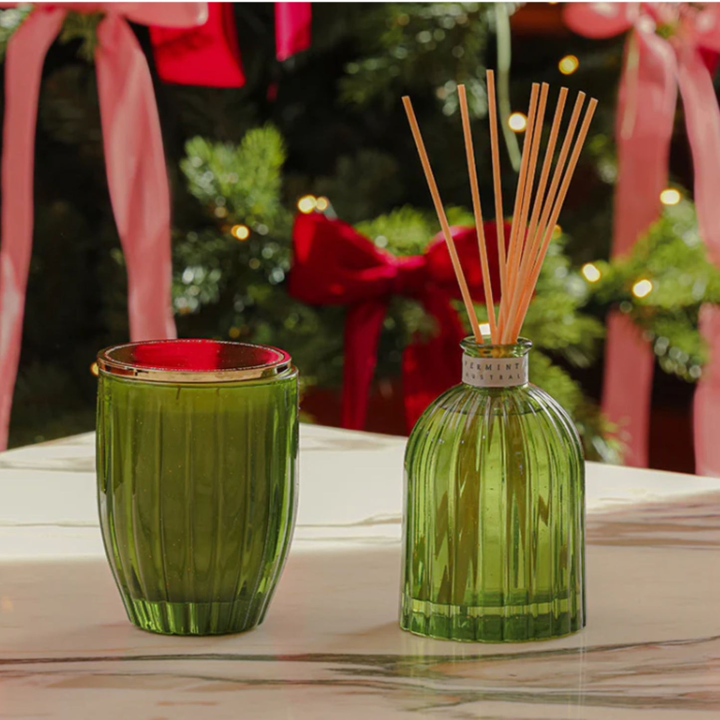 Peppermint Grove Fragrances Large Candle 370g - Crushed Pine & Clove