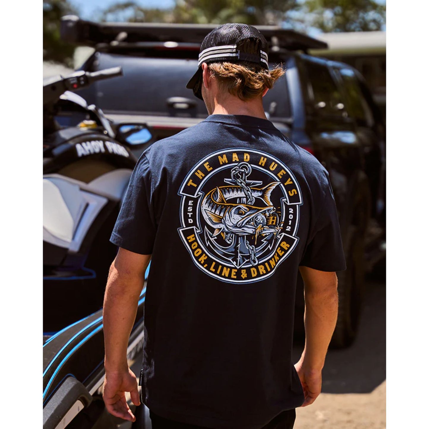 The Mad Hueys Hooked Cuda Short Sleeve Tee - Navy