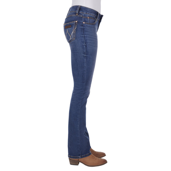 Wrangler Women's Retro Mid Rise Boot Cut Jean Mae - Indigo