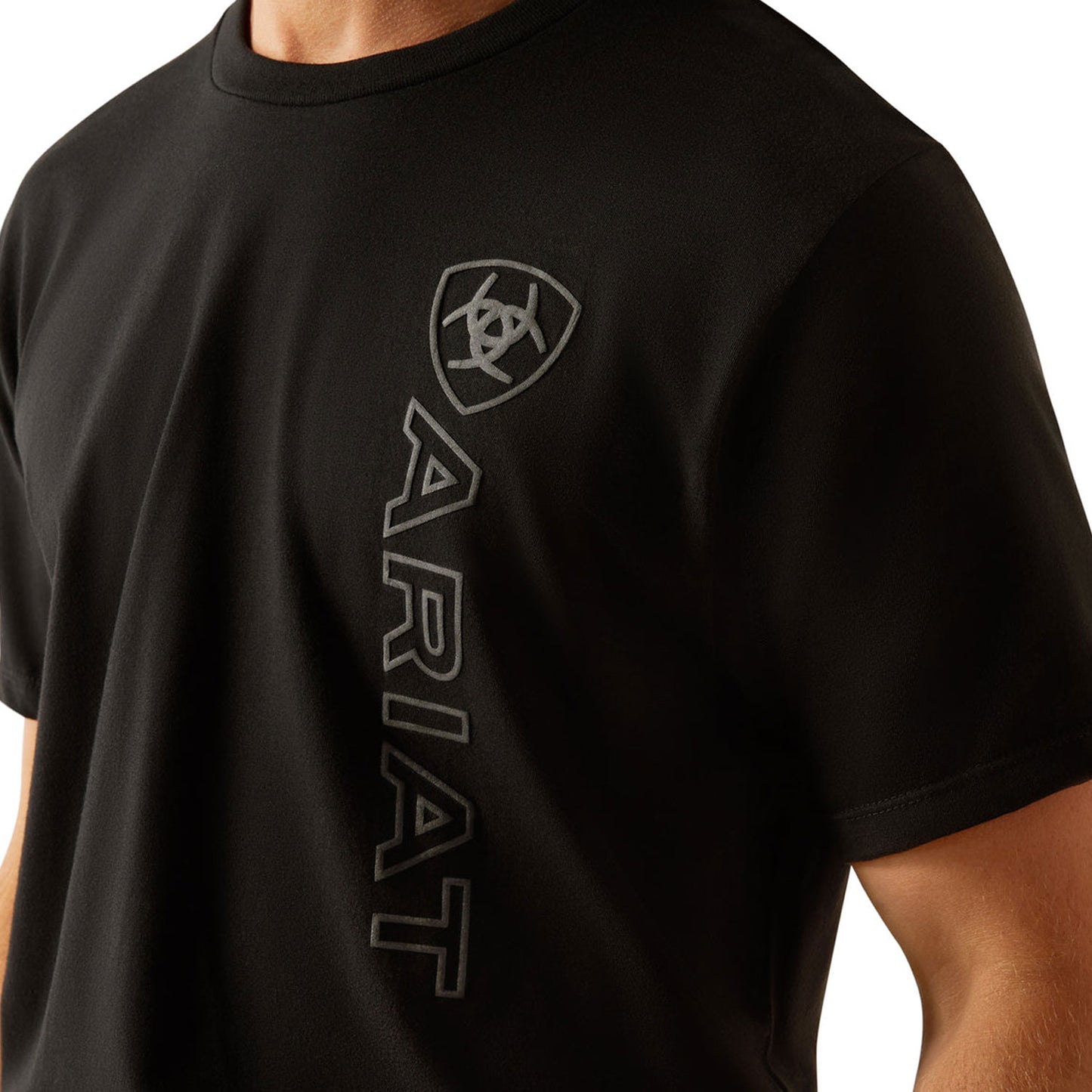 Ariat Men's Vertical Logo T-Shirt - Black/Ebony Black