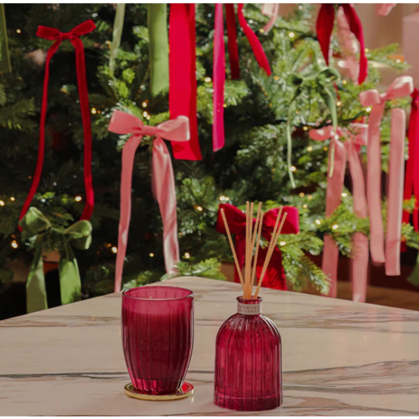 Peppermint Grove Fragrances Large Candle 370g -  Champagne & Red Raspberries